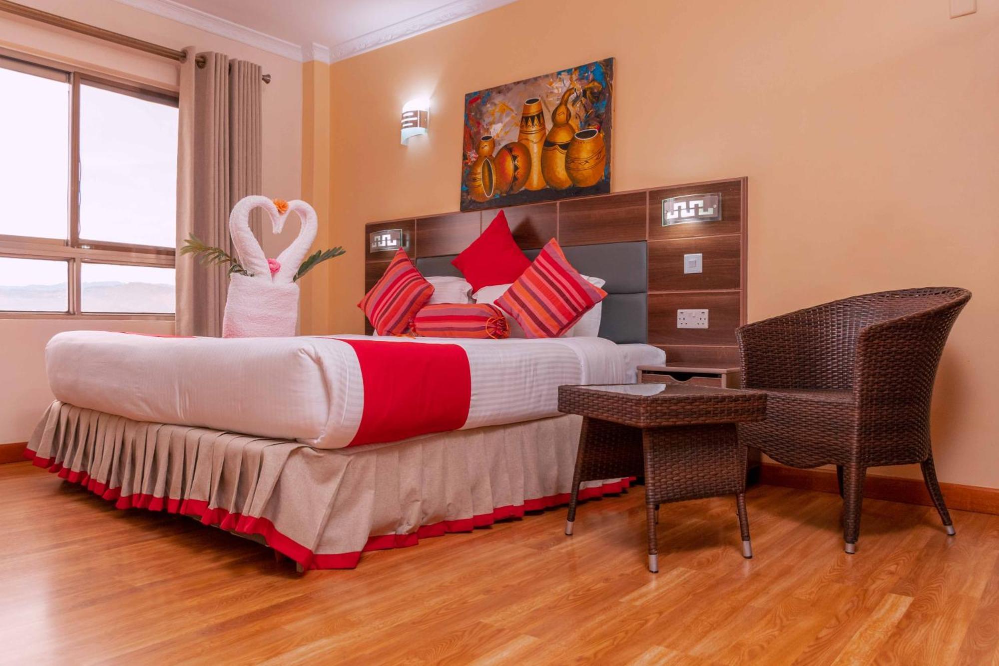 Buraha Zenoni Hotel And Resort ناكورو المظهر الخارجي الصورة