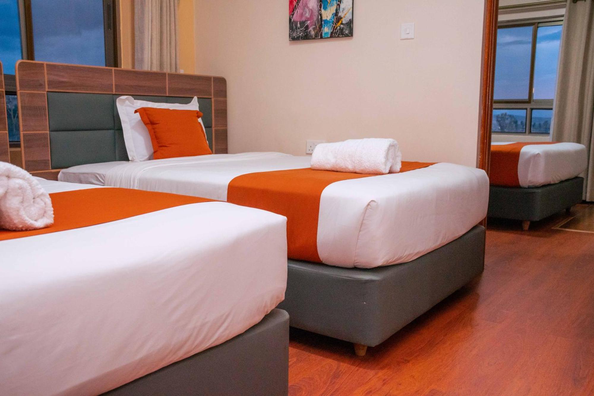 Buraha Zenoni Hotel And Resort ناكورو المظهر الخارجي الصورة