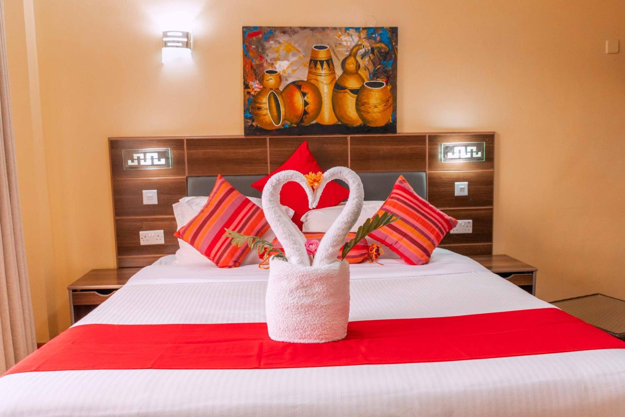 Buraha Zenoni Hotel And Resort ناكورو المظهر الخارجي الصورة