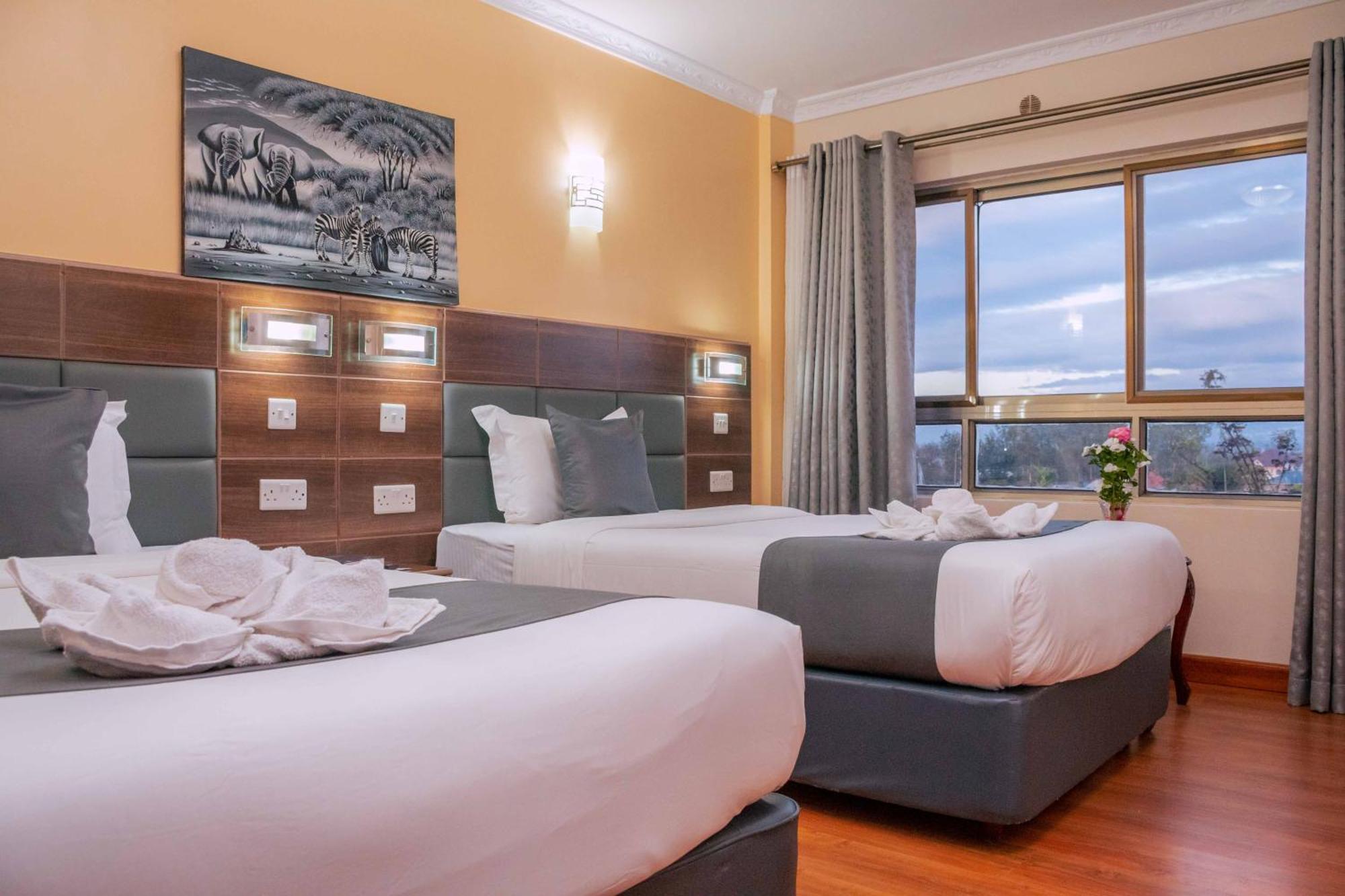 Buraha Zenoni Hotel And Resort ناكورو المظهر الخارجي الصورة